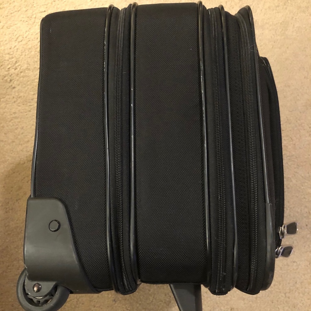 Samsonite Laptop Rolling Briefcase - Picture 4 of 8
